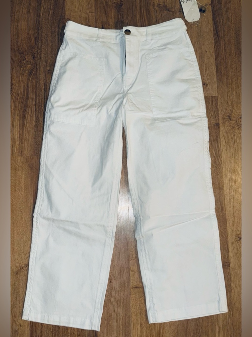 NWT WONDERLY Casual White Cropped Pants Sz 6